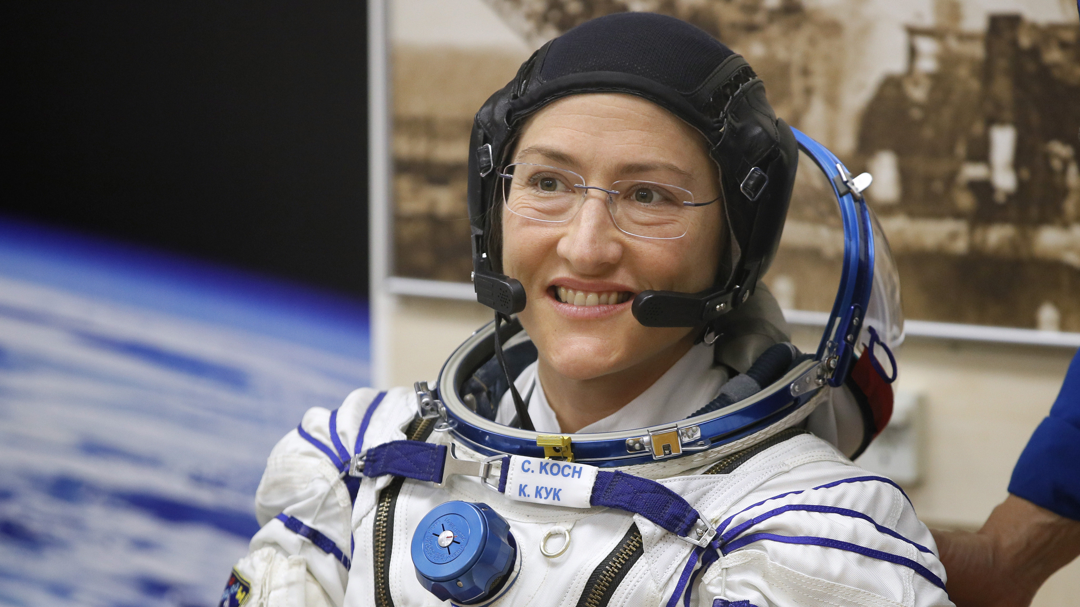 Symbol Christina Koch