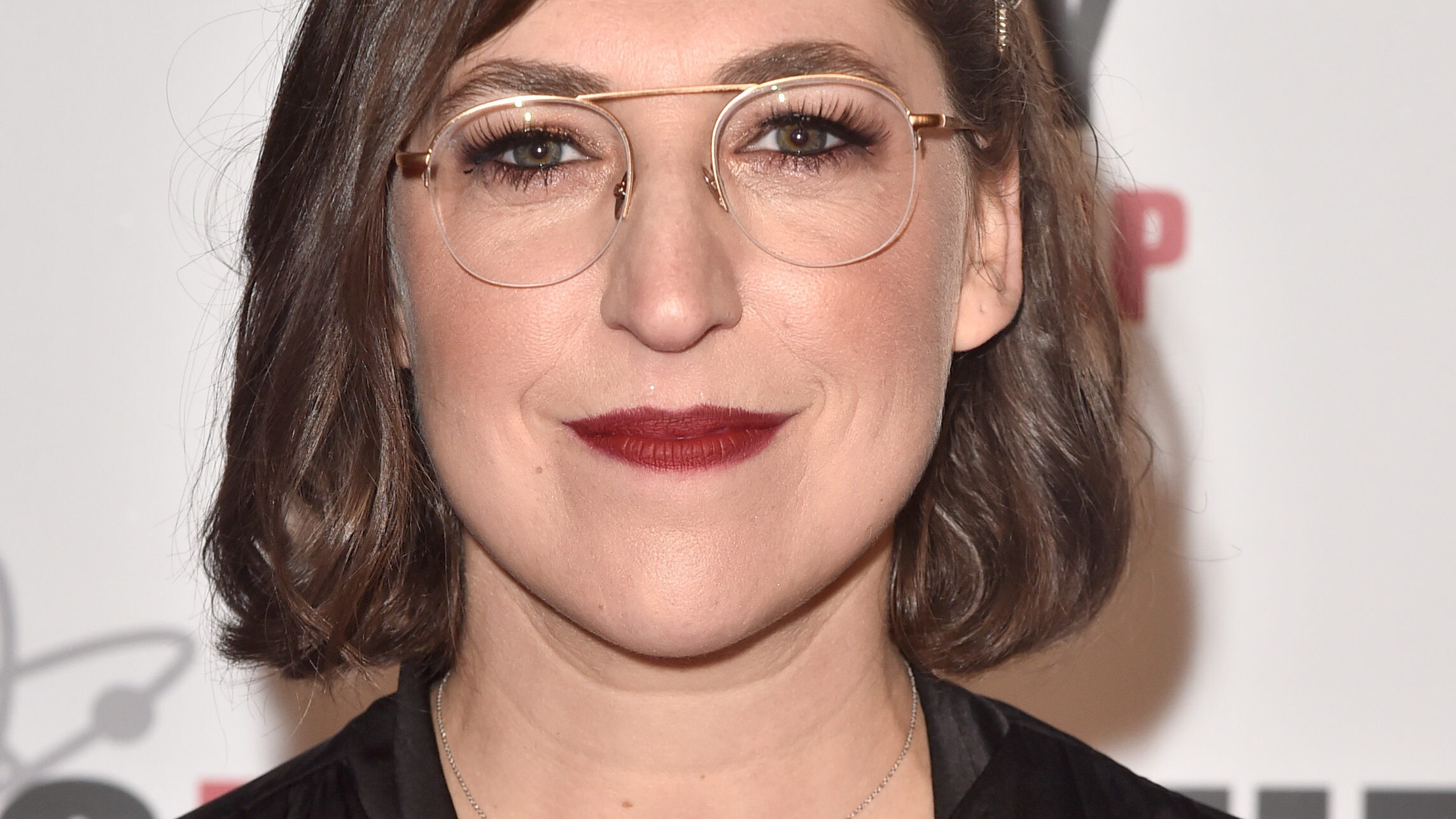 Symbol Mayim Bialik