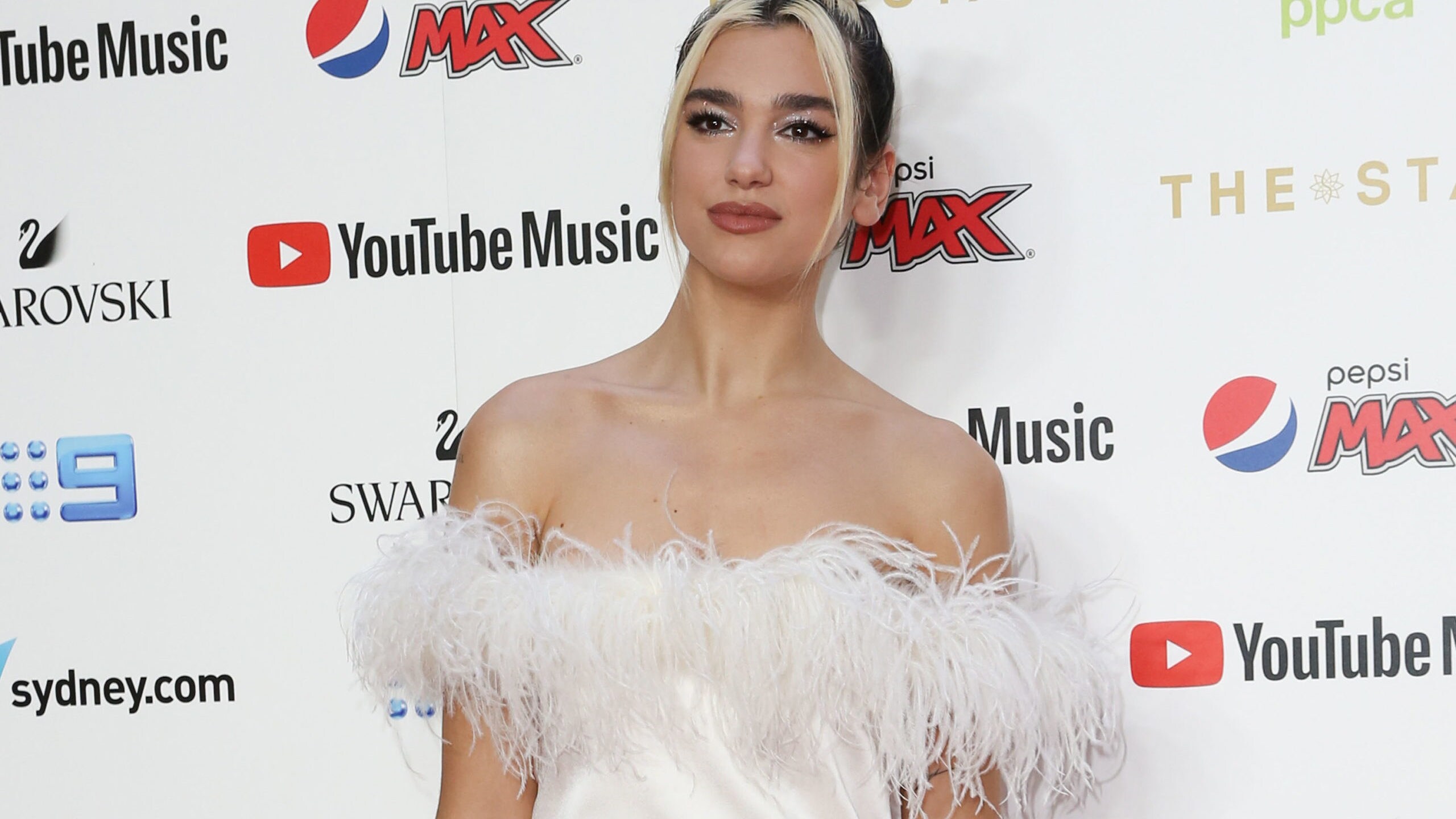 Symbol Dua Lipa