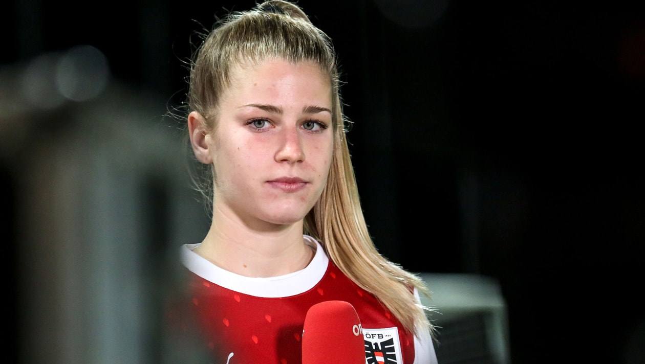 Symbol Marie-Therese Höbinger