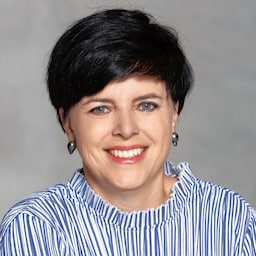 Karin Seiler ist die erste Frau an der Spitze der Tirol Werbung. (Bild: Julia Tuertscher) Karin Seiler ist die erste Frau an der Spitze der Tirol Werbung. (Bild: Julia Tuertscher)