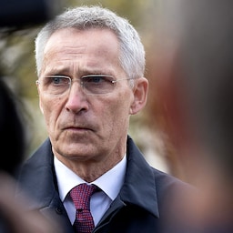 NATO Secretary General Jens Stoltenberg speaks to journalists on the sidelines of an in-person Ukraine Defense Contact Group meeting at Ramstein Air Base, southwestern Germany, on April 21, 2023. - The United States are hosting the meeting to discuss further support for Ukraine after President Volodymyr Zelensky pushed Western allies to send more fighter jets and long-range missiles. Representatives from around 50 countries gather at the US Ramstein Air Base to coordinate their backing for Kyiv, as battles with Russia rage in the east of the country. (Photo by ANDRE PAIN / AFP) (Bild: APA/AFP/ANDRE PAIN)