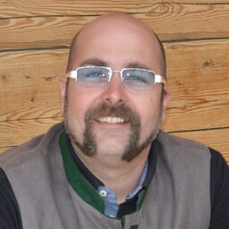(Bild: Jack Haijes, Fotograf
A-4560 Kirchdorf an der Krems, Weinmeisterstrasse 9
office@fotohaijes.at)