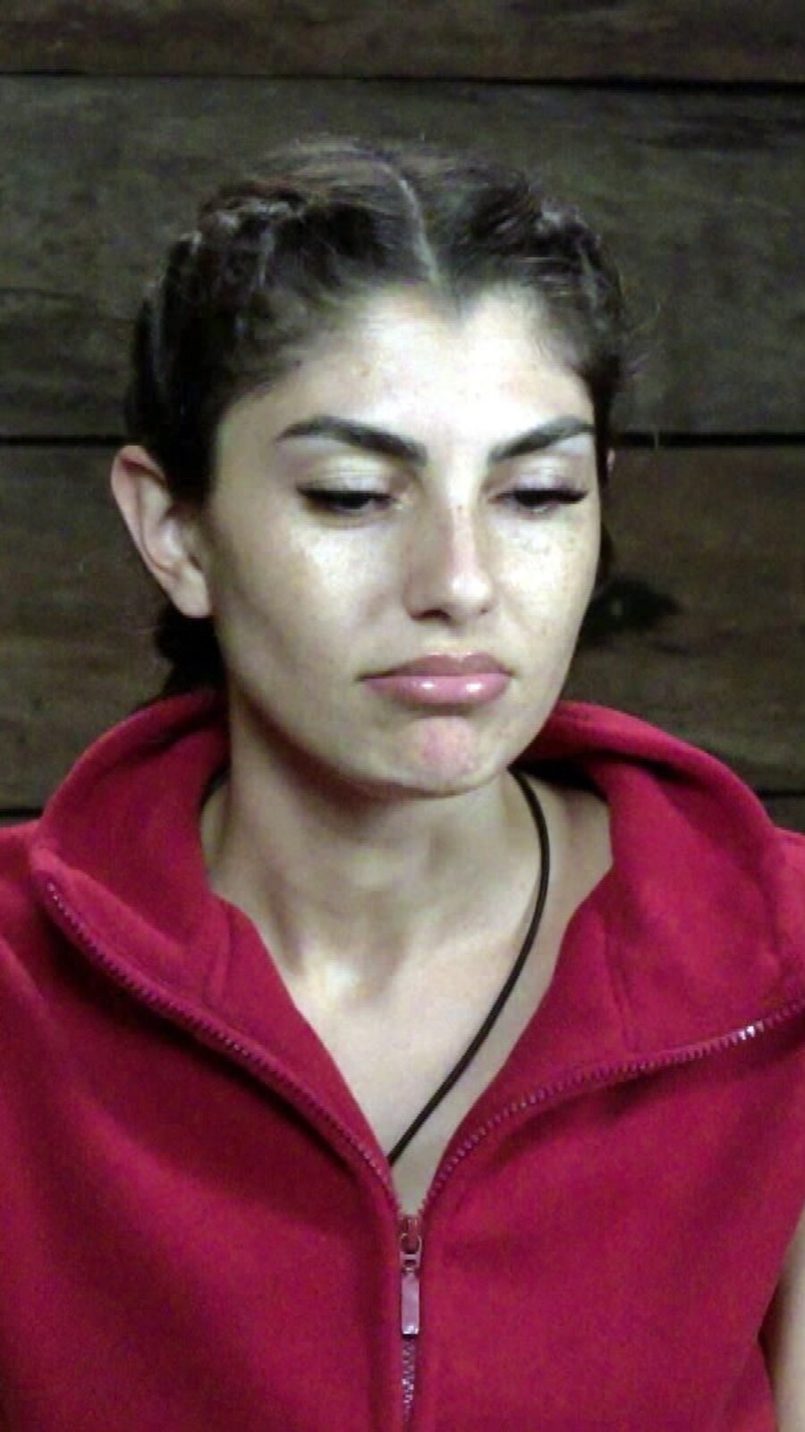 Angst vor Explosion - Im Slip: Yeliz schmuggelte Vape ins Dschungelcamp! |  krone.at