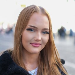 Maria Bradt (17, Linz)