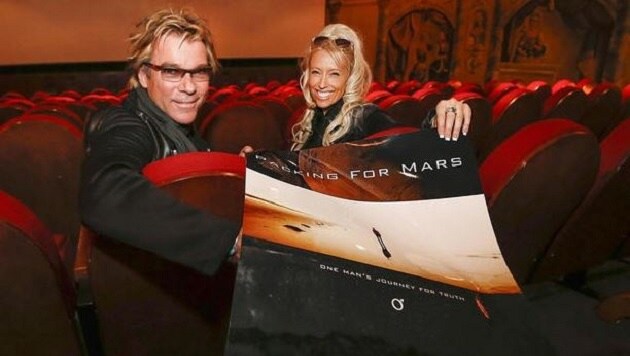 Packing For Mars | Behind the Scenes with the Producers - Powered by Inception Radio Network