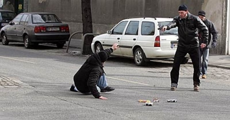 Re-enactment of the murder of dissident Umar Israilov in Vienna-Floridsdorf in 2009 (Bild: Andi Schiel)