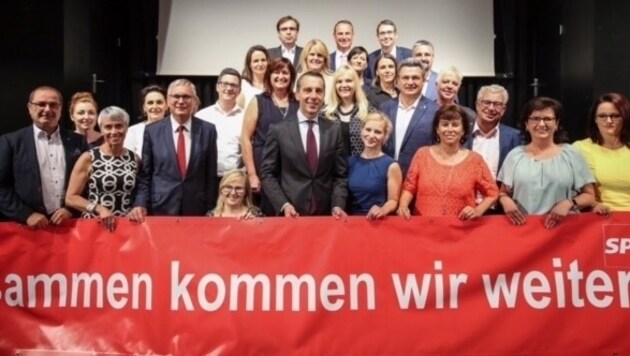 Einige der Kandidaten und Kandidatinnen der Landes-SPÖ mit Kanzler Kern und Listenführer Stöger. (Bild: SPÖ)