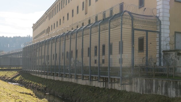 Das Garstener Gefängnis: Schauplatz einer verhinderten Revolte oder einer Intrige? (Bild: FOTOKERSCHI.AT)