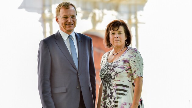 LH Thomas Stelzer (ÖVP) mit Soziallandesrätin Birgit Gerstorfer (SPÖ) in friedlicheren Zeiten. (Bild: © Harald Dostal / 2016)