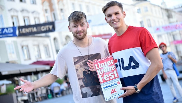 KSFreak & Krappi (l.) sorgen am zweiten Tage des Linzer "Krone"-Festes für Stimmung. (Bild: Markus Wenzel)