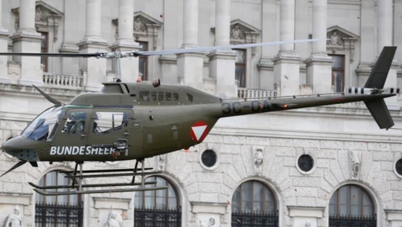 Bell OH-58 Kiowa (Bild: APA/ROBERT JAEGER)