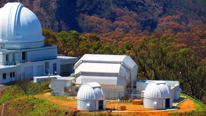 Ein Teil des Siding-Spring-Observatoriums in Australien (Bild: Las Cumbres Observatory)