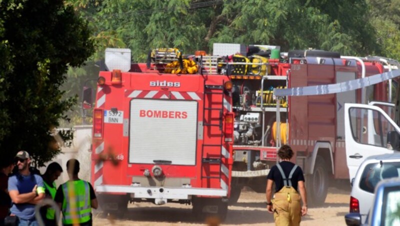 Feuerwehren wurden zum Fundort der Gastanks bestellt. (Bild: AFP)