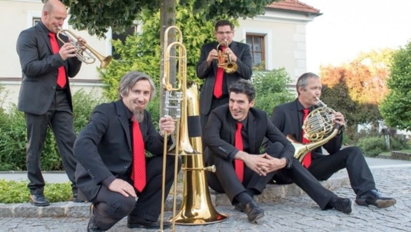 Das Ensemble Vario Brass sorgt für im Landhaus-Arkadenhof für feine Töne beim Fest. (Bild: Ensemble Vario Brass)