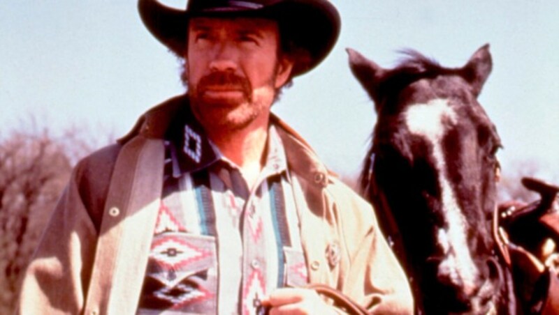 Chuck Norris als "Walker, Texas Ranger" (Bild: Moviestore Collection/face to fa)