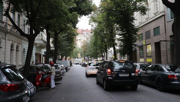 Kaiserfeldgasse soll zwischen Schmiedgasse und Herrengasse zur Fußgängerzone werden. (Bild: KRONEN ZEITUNG)