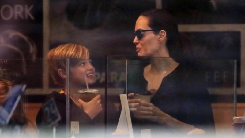 Angelina Jolie mit Tochter Shiloh (Bild: www.PPS.at)