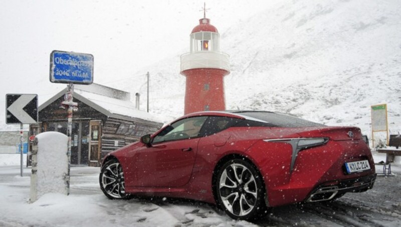 Bei den Testfahrten konnten wir überraschend den Snow-Modus testen. (Bild: Stephan Schätzl)