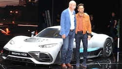 Daimler-Chef Dieter Zetsche und F1-Star Lewis Hamilton (Bild: Zwefo)
