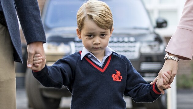 Prinz George an seinem ersten Schultag (Bild: AFP)