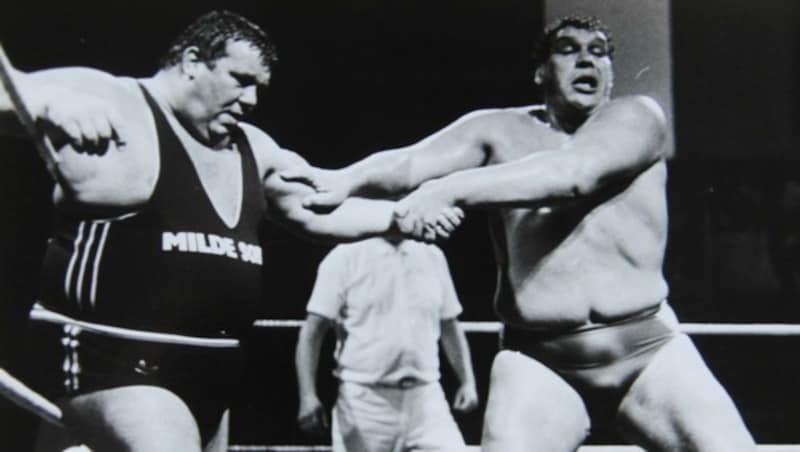 Otto Wanz gegen André the Giant (Bild: Christian Jauschowetz)