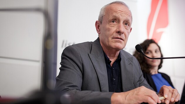 Das Auftauchen des Asyl-Papiers hat ein wenig Unruhe in Peter Pilz' Partei gebracht. (Bild: APA/GEORG HOCHMUTH)