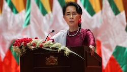 Der Friedensnobelpreisträgerin Suu Kyi droht wegen mehrerer Anklagen jahrzehntelange Haft. (Bild: AFP)