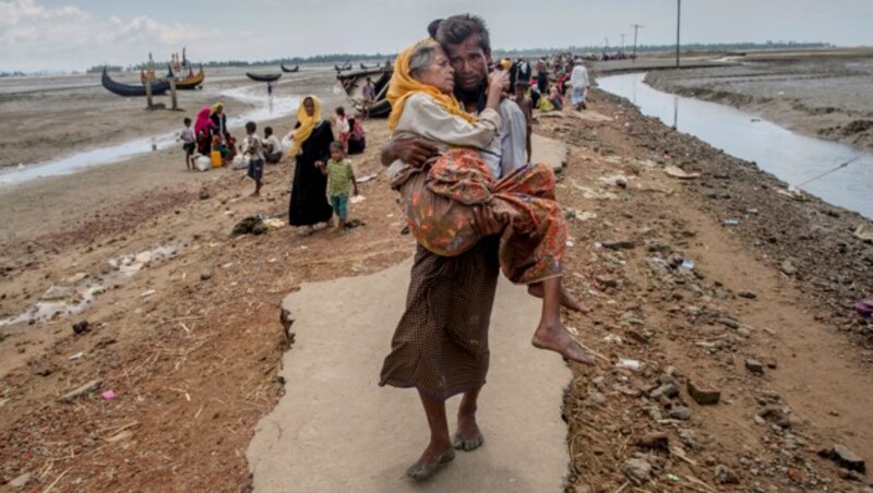 Rohingya auf der Flucht (Bild: AP)