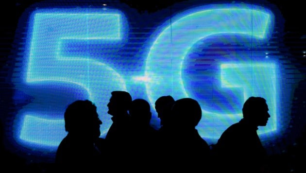 Die Regierung fördert nicht nur den Netzausbau mit Millionen, sondern auch die Entwicklung neuer Anwendungen, die schnelle 5G-Verbindungen benötigen. (Bild: AFP)