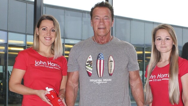 Arnold Schwarzenegger hielt sich am Tag nach Kreisel-Opening im John Harris Donaupark Linz fit. (Bild: John Harris)