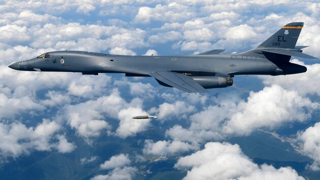 Ein B-1B-Bomber der U.S. Air Force (Bild: AP)