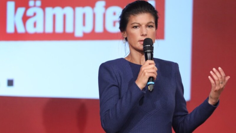 Sarah Wagenknecht, Spitzenkandidaten der Linken, am Wahlabend (Bild: AFP)