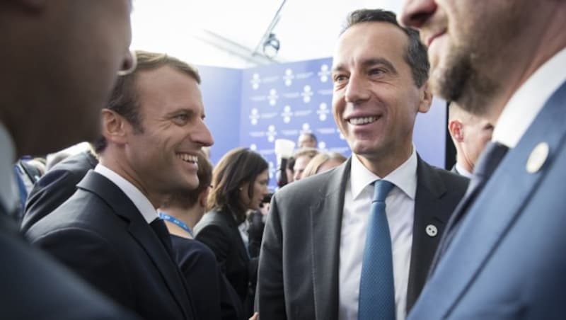 Frankreichs Präsident Emmanuel Macron und Bundeskanzler Christian Kern (Bild: APA/BKA/ANDY WENZEL)
