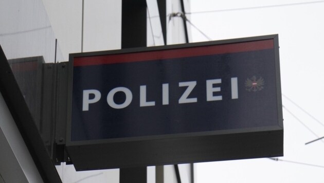 Polizisten aus Braunau und Ried im Innkreis haben den Drogenring zerschlagen. (Bild: Markus Schütz)