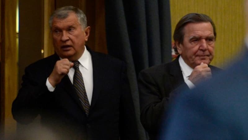 Rosneft-Chef Setschin lobt Schröder in den höchsten Tönen. (Bild: AFP)