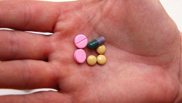 Im Elternhaus des Drogenlenkers wurde auch Ecstasy gefunden (Bild: Peter Tomschi (Symbolbild))