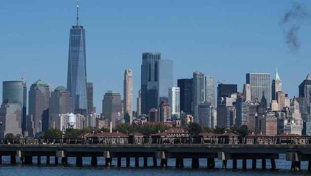 In Manhattan befinden sich die weltberühmten Wolkenkratzer, die dem New Yorker Stadtteil seine unverwechselbare Silhouette verleihen. (Bild: AFP/Nicholas Kamm)