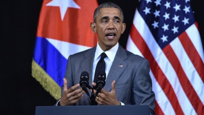 US-Präsident Barack Obama fordert, dass "die Welt zusammenstehen muss". (Bild: APA/AFP/NICHOLAS KAMM)