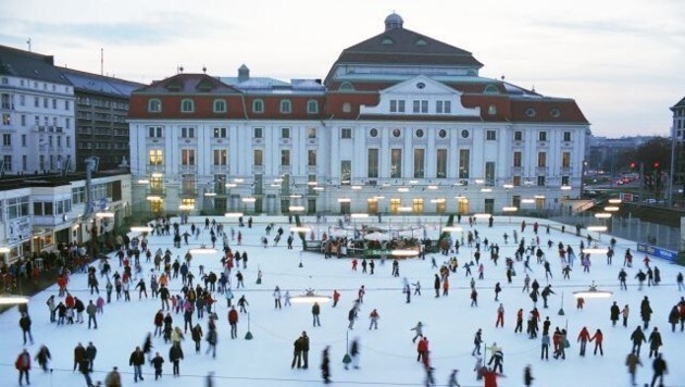 Der Wiener Eislaufverein am Heumarkt hat geöffnet. Eislaufen ist auch im Lockdown gestattet. (Bild: Wiener Eislaufverein)