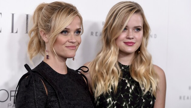 Reese Witherspoon mit Tochter Ava Phillippe (Bild: 2017 Invision)