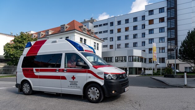Durch einen bedauerlichen Irrtum eines Pflegers im Landeskrankenhaus Kirchdorf starb Helmuth Sch. (Bild: FOTOKERSCHI.AT/KERSCHBAUMMAYR)