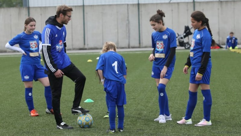 Prinzessinnen am Ball! (Bild: KRONEN ZEITUNG)