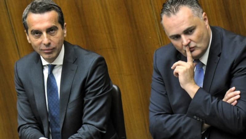 Kern und Doskozil (Bild: APA/HERBERT PFARRHOFER)