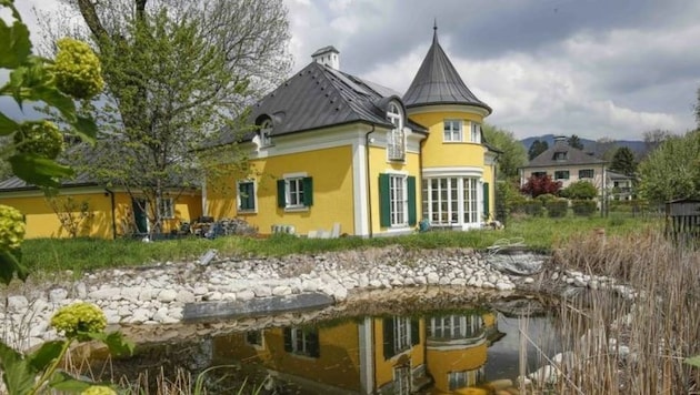 Die Villa von Krenn: Auf der Suche nach dem Vermissten wurde sogar der Teich ausgepumpt. (Bild: Markus Tschepp)