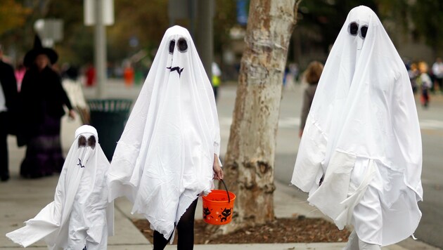 Nicht alle Halloween-Geister waren so harmlos unterwegs, einge richteten erhebliche Schäden an. (Bild: REUTERS)