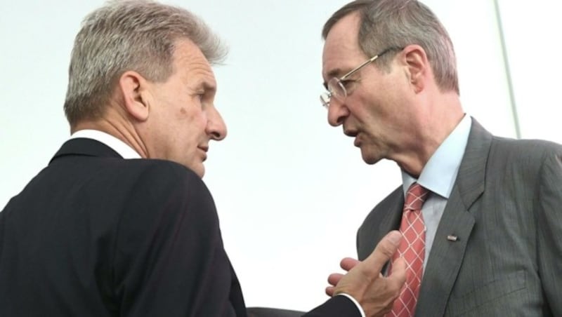 ÖGB-Präsident Erich Foglar und Wirtschaftskammer-Chef Christoph Leitl (Bild: APA/HELMUT FOHRINGER)