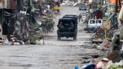 Fünf Monate lang haben sich Regierungstruppen und Islamisten in Marawi heftige Kämpfe geliefert. (Bild: AP)