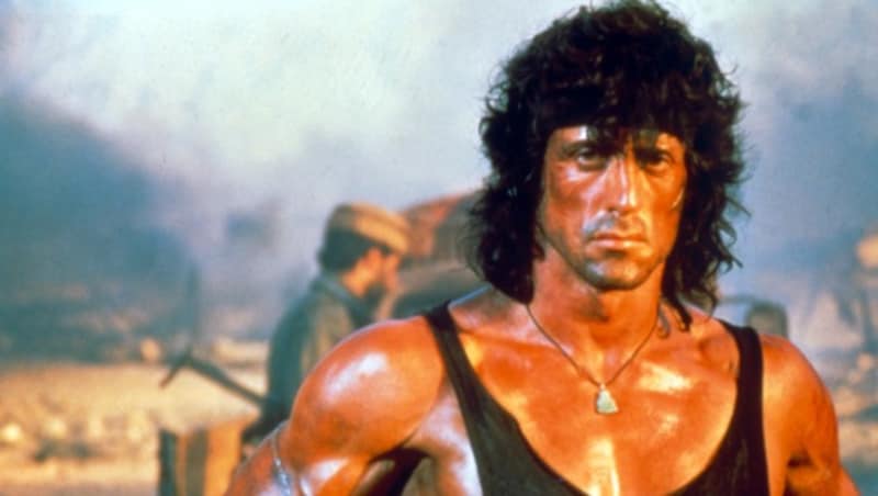 Stallone in seiner Paraderolle als Rambo (Bild: Moviestore Collection/face to fa)