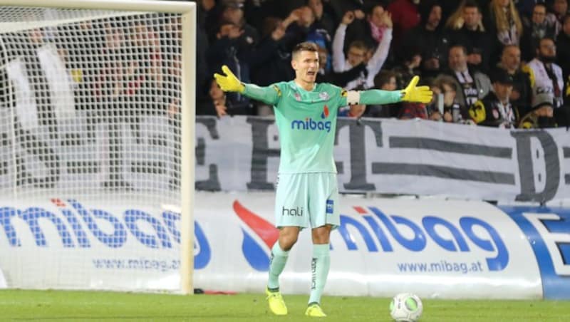 LASK-Goalie Pavao Pervan wird direkt vom Bundesliga-Hit gegen Sturm ins Design Center kommen. (Bild: Pressefoto Scharinger © Daniel Scharinger)